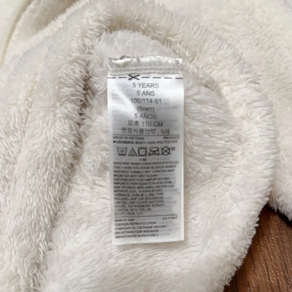 GAP Cream Fleece Half-Zip Sweater